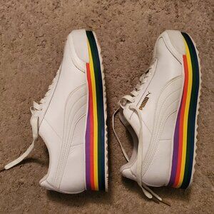White PUMA Sneakers with rainbow platform